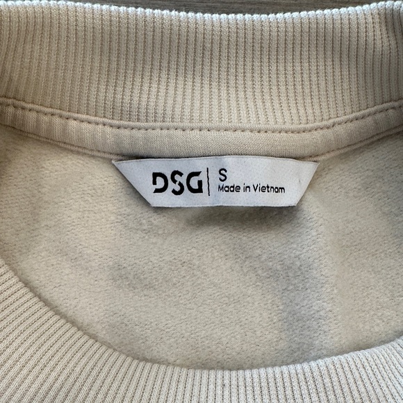 DSG Beige Cozy Sweatshirt - Picture 2 of 9